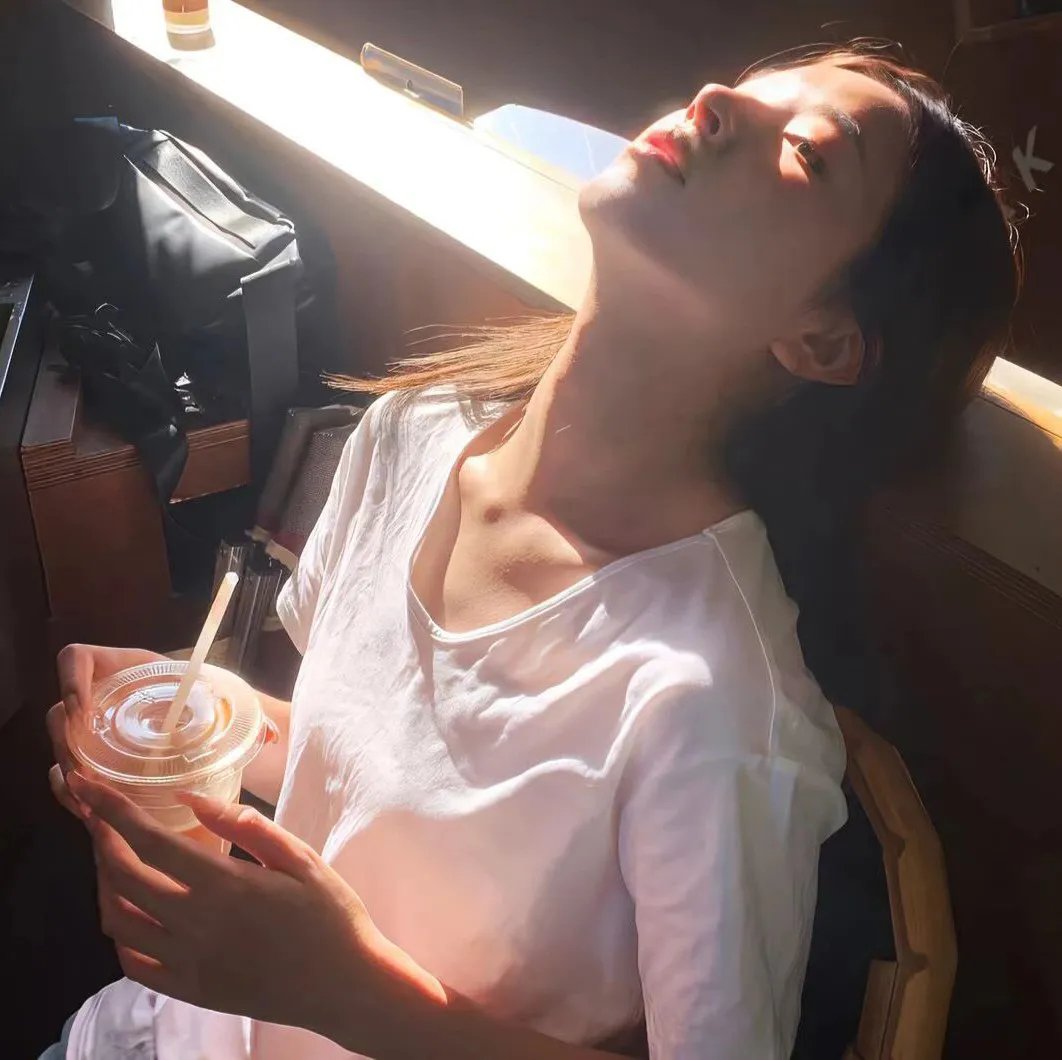 闪婚成瘾顶头上司是我老公